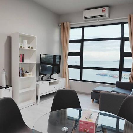 Jesselton Quay Sea View Hotel Kota Kinabalu Exterior photo